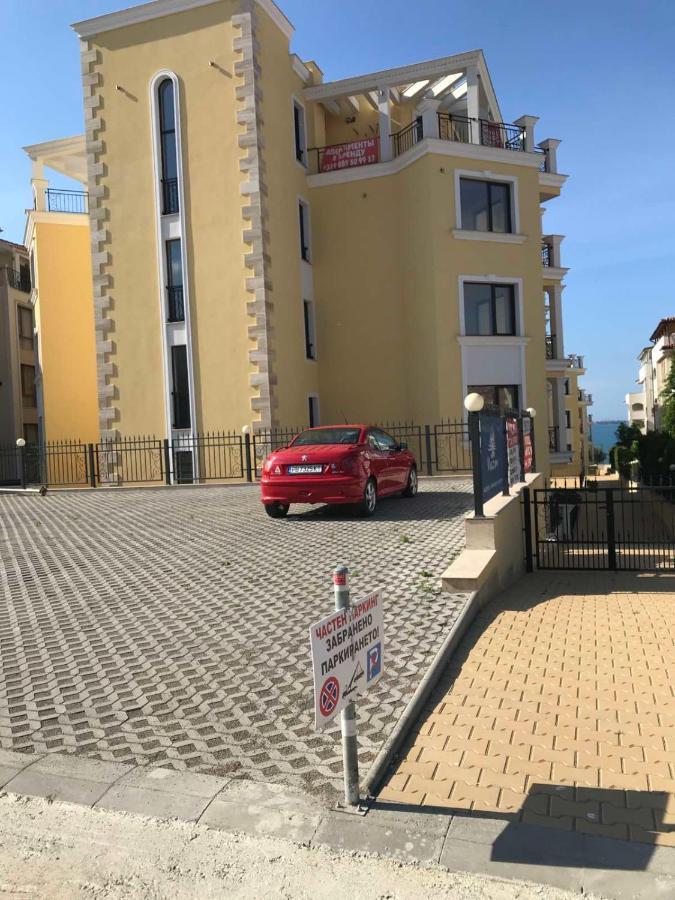 Horizon Katrina Apartments - Sea Line & Beach Access Sveti Vlas Εξωτερικό φωτογραφία