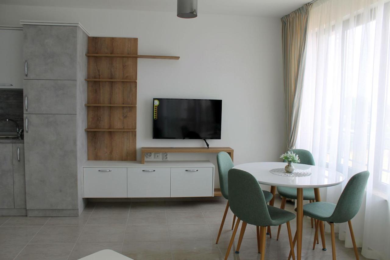 Horizon Katrina Apartments - Sea Line & Beach Access Sveti Vlas Εξωτερικό φωτογραφία